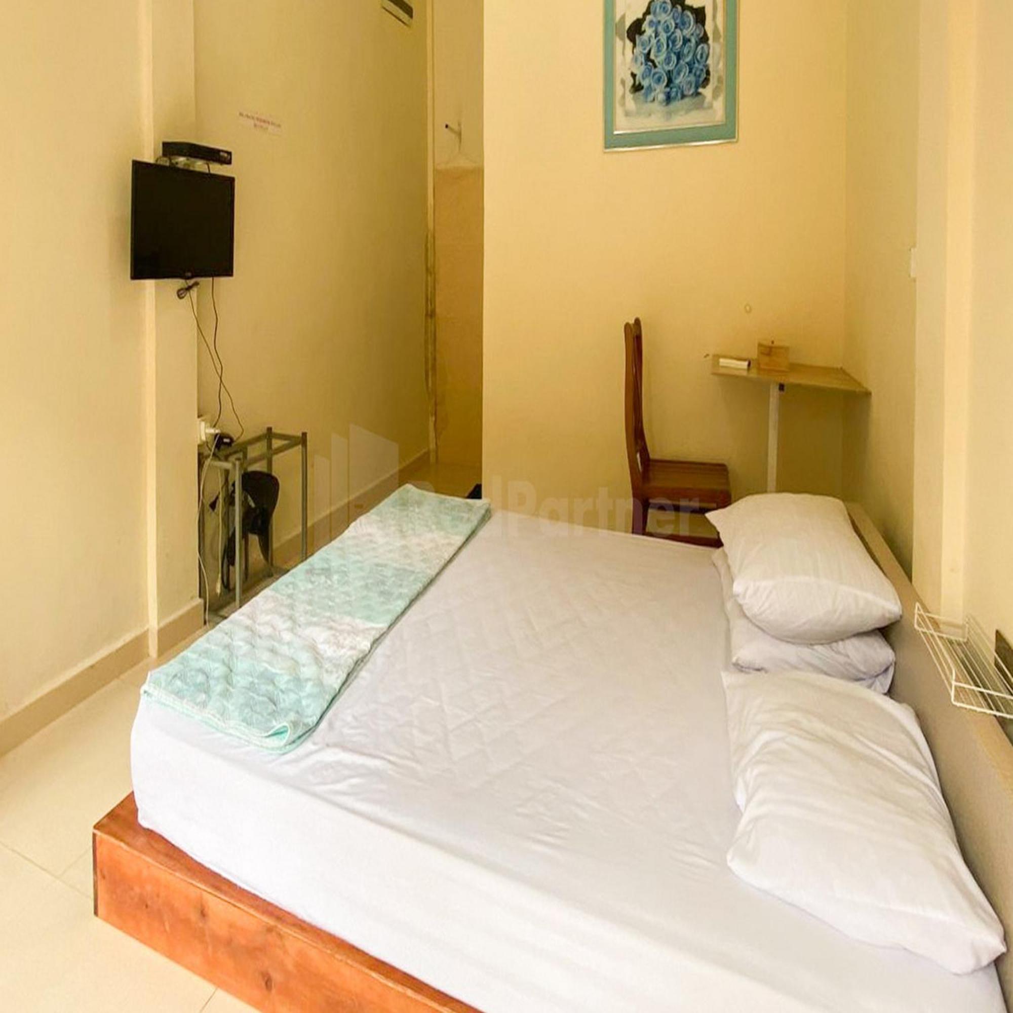 Wisma Pinggir Mitra Reddoorz Tanjung Pinang Exterior foto