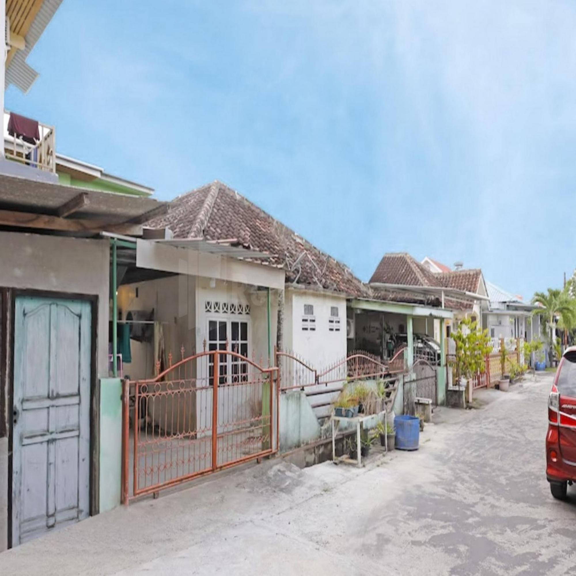 Wisma Pinggir Mitra Reddoorz Tanjung Pinang Exterior foto